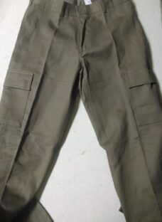 http://articulo.mercadolibre.com.ar/MLA-627612883-pantalon-de-trabajo-tipo-cargo-nuevos--_JM