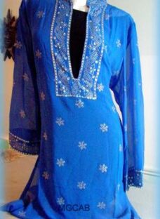 http://articulo.mercadolibre.com.ar/MLA-629282475-tunica-vestido-azul-atrapante-y-plata-hindu-medium-y-x-l-_JM